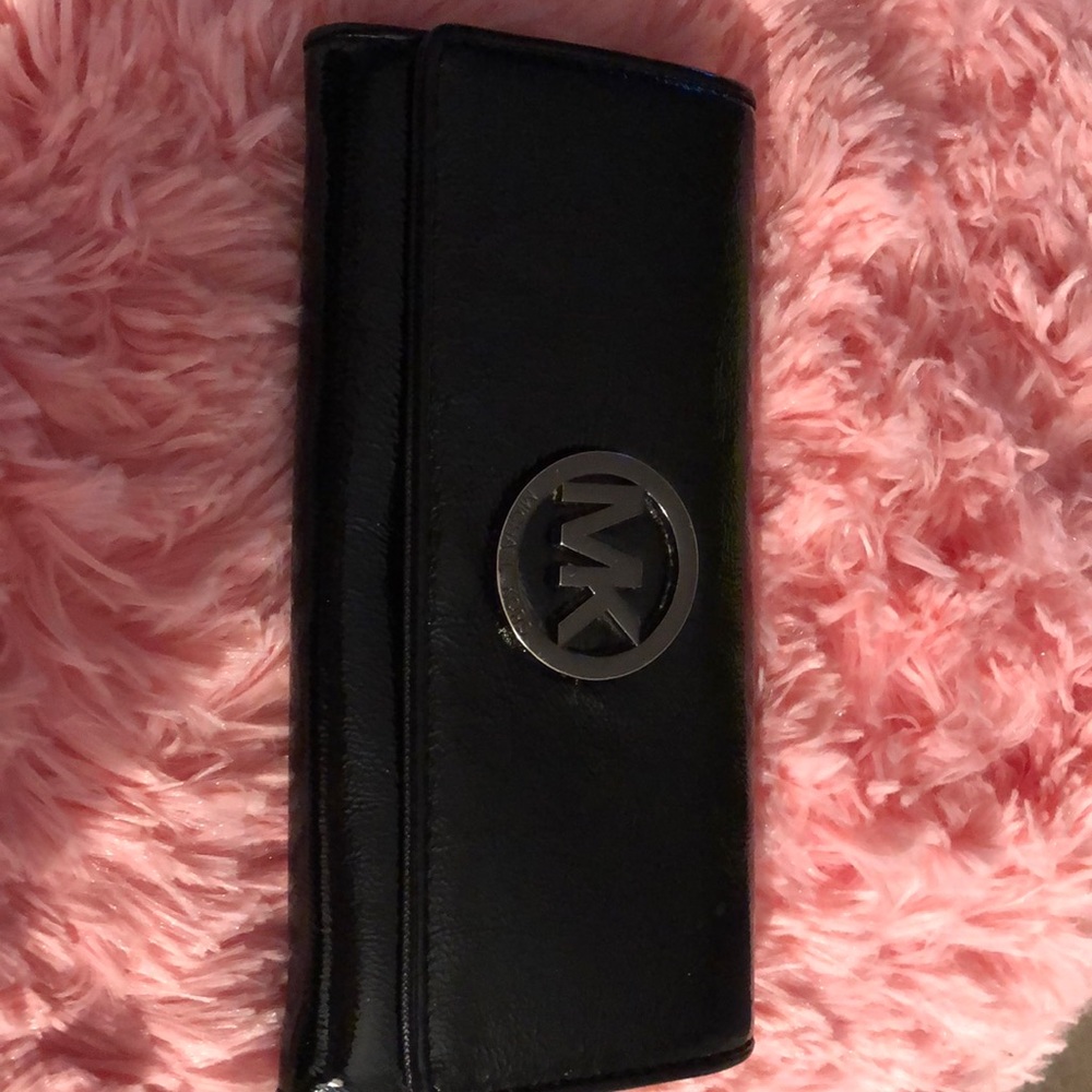MK wallet